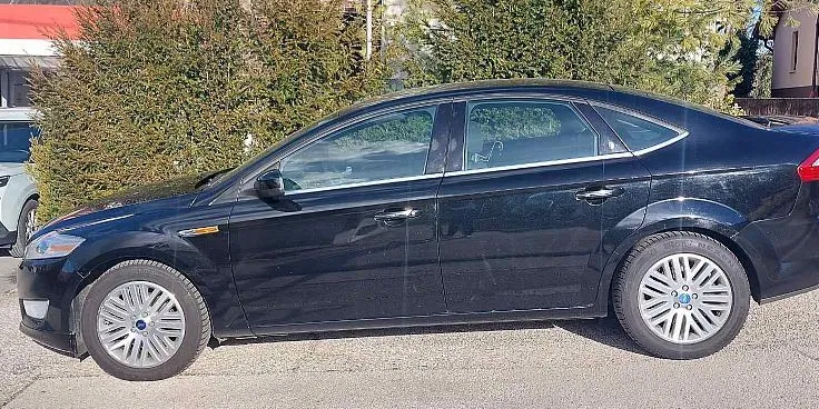 Zunanja slika - Ford Mondeo - 2.0 TDCI Ghia-1 LASTNIK-VRHUNSKI - 3