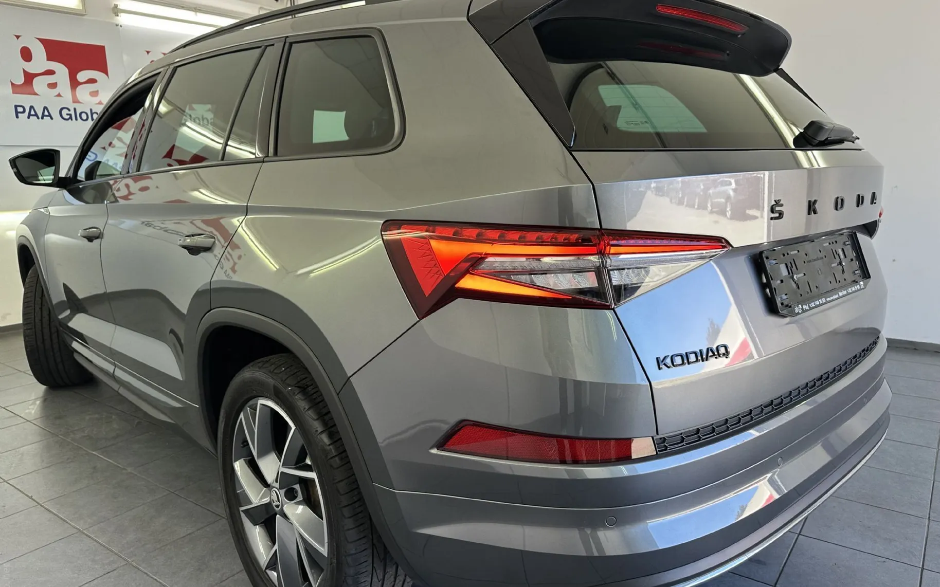 Zunanja slika - Škoda Kodiaq - 2.0 TDI Sportline DSG.NEMŠKA+4ALU.KAMERA.ACC - 19