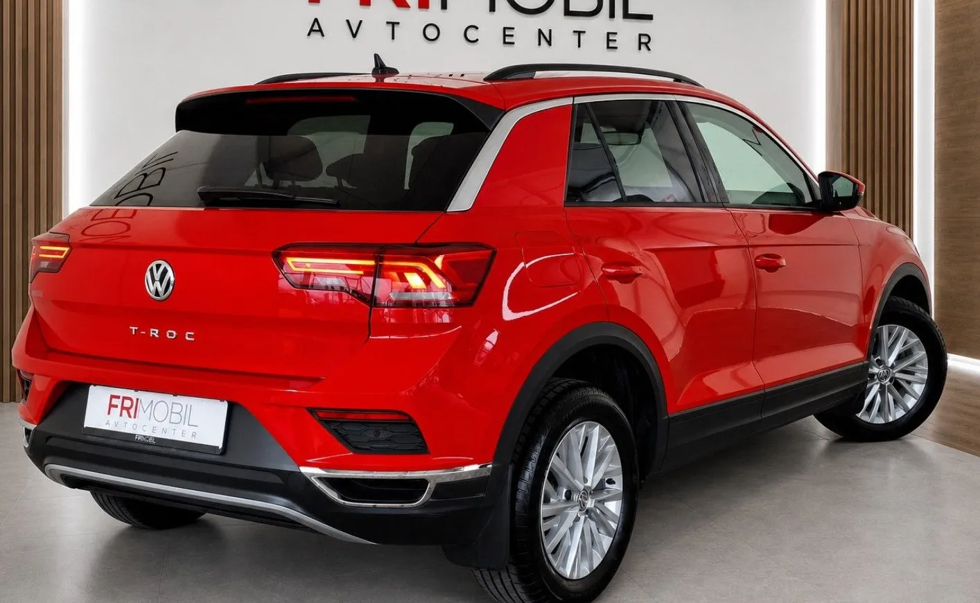 Zunanja slika - Volkswagen T-Roc - 1.0 TSI Style•PARK.SENZORJI•ACC•MRTVI KOTI•SLO•... - 3