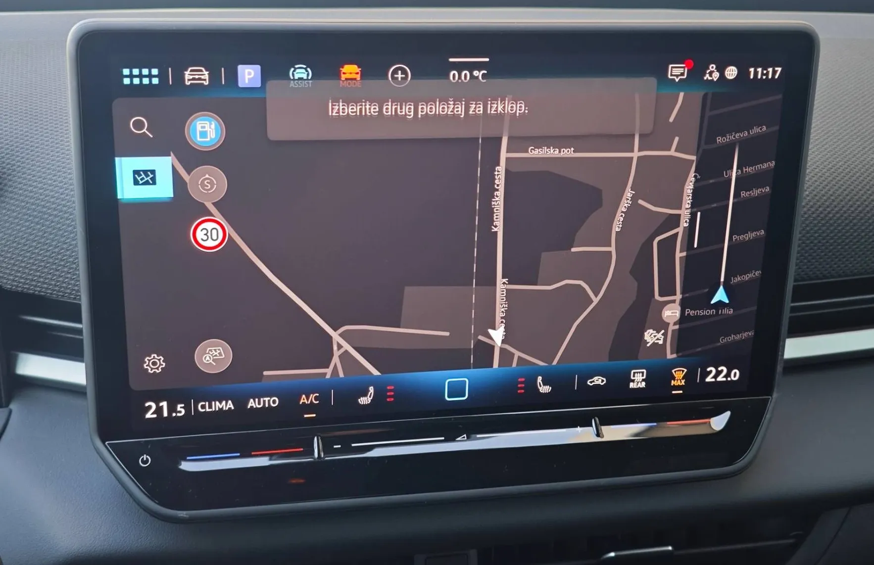 Zunanja slika - Volkswagen T-Roc - 1.5 TSI R-line 110  150  NOVI MODEL - 13