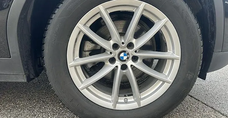 Zunanja slika - BMW X3 - serija : xDrive20d  AT - 17