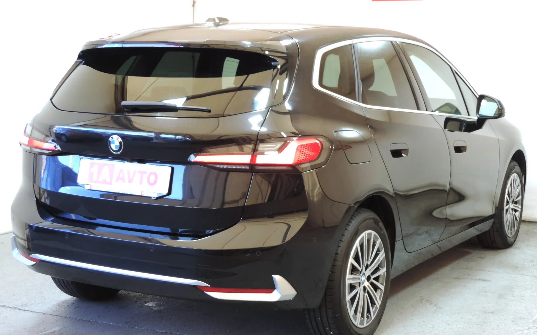 Zunanja slika - BMW Serija 2 - 220i Active Tourer Luxury Line Avt. - 5