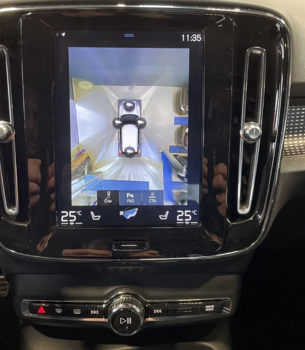 Zunanja slika - Volvo XC40 - D4-AWD-R-DESIGN-PANO-NAVI-ACC-MEMORY-HARMAN-360KAM - 15