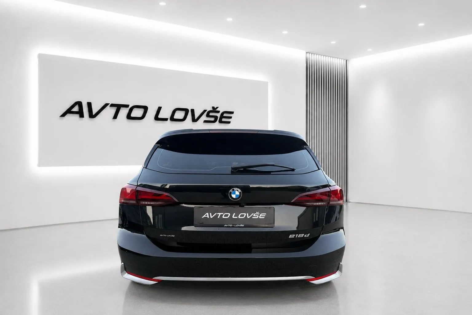 Notranja slika - BMW serija 2 Active Tourer: - 218d Active Tourer Avt.-1 LASTNIK-ALU-NAVI-LED-KAM - 7