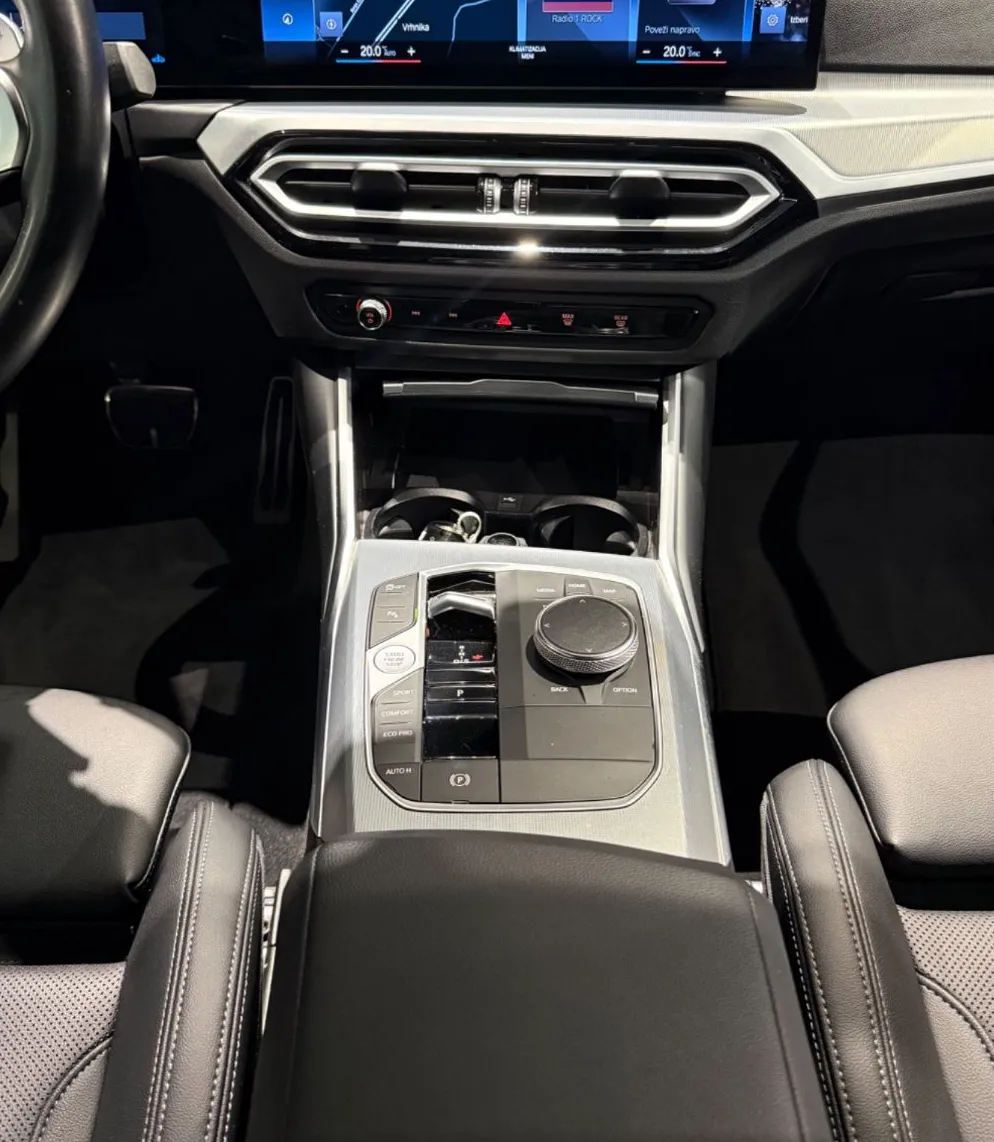 Zunanja slika - BMW Serija 3 - : 320d Avt. M Sport-WIDESCREEN-HIFI-ACC - 9