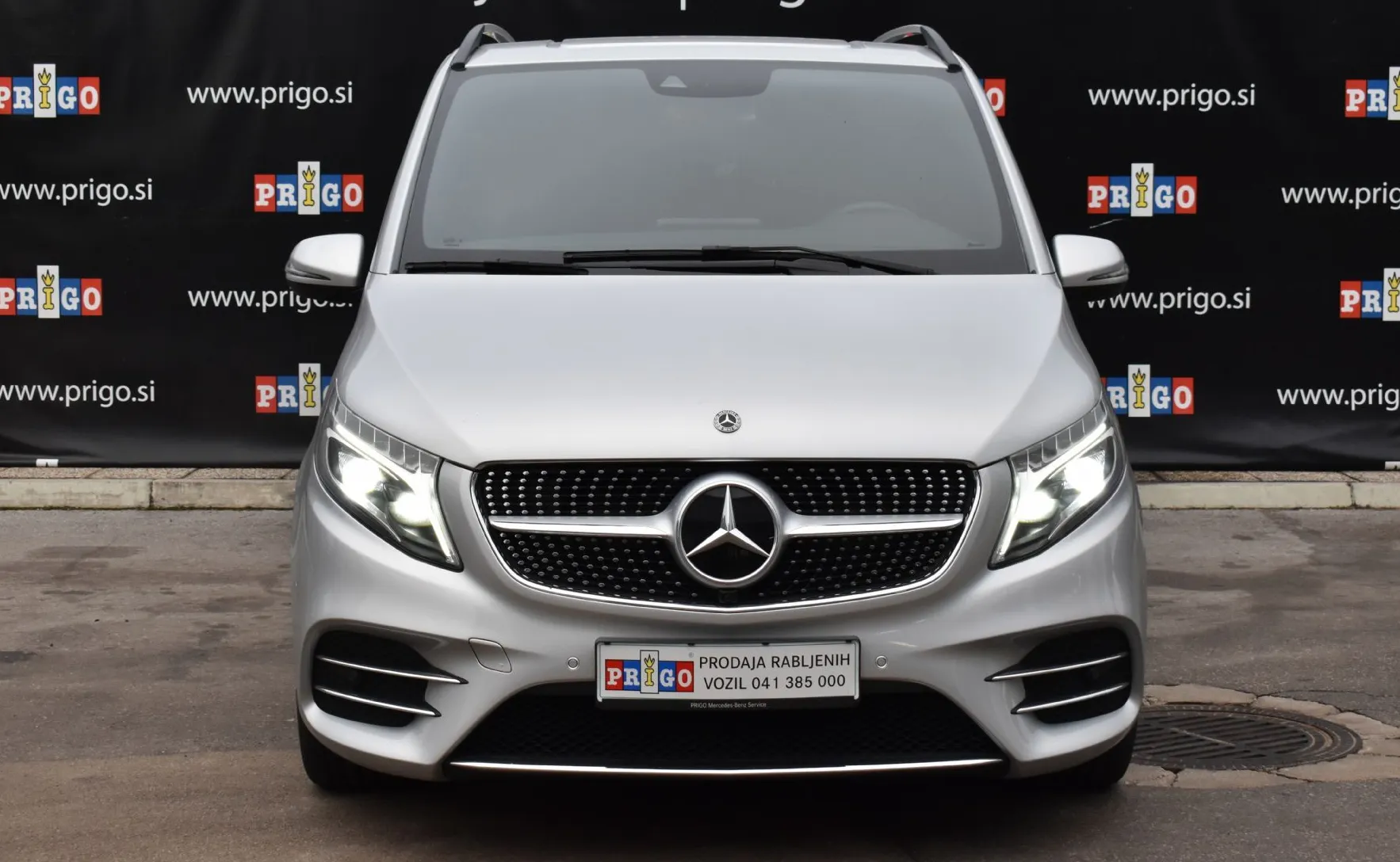 Zunanja slika - Mercedes-Benz V-Razred - V 220 d AMG Line Avt. dolgi - 4