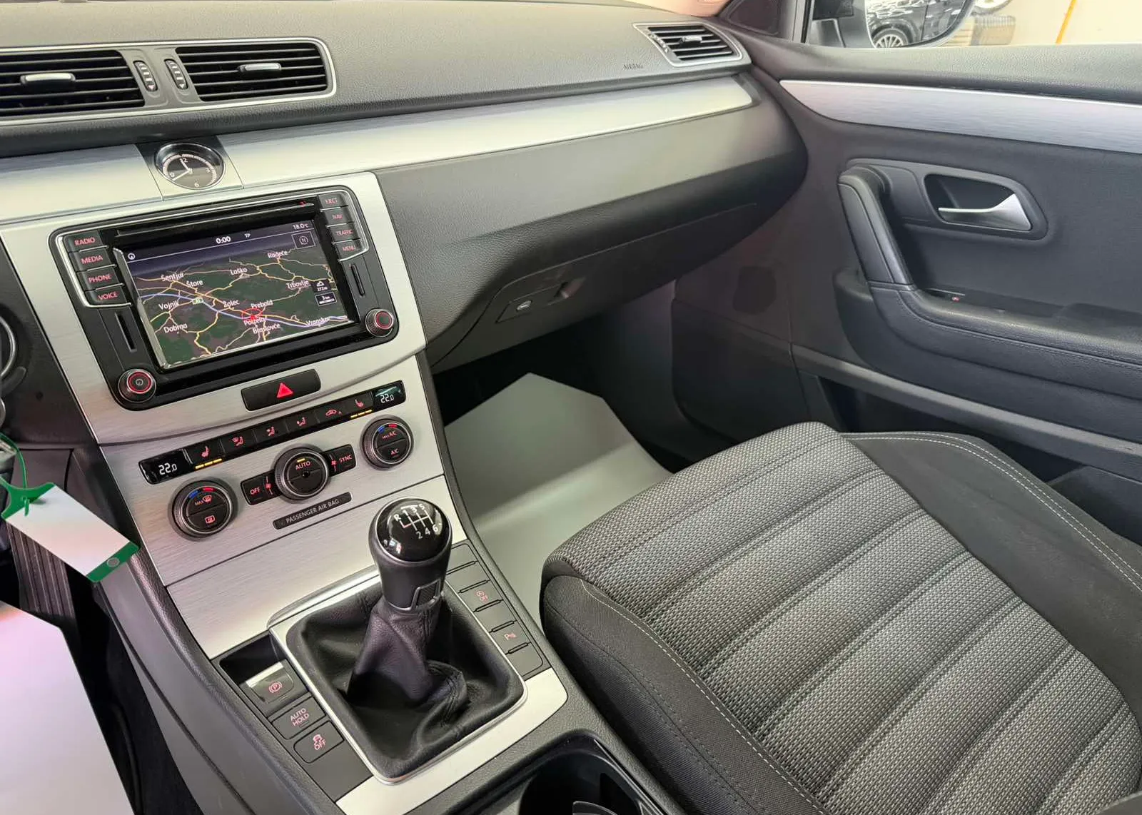 Zunanja slika - Volkswagen Passat CC - 2.0 TDI - 5