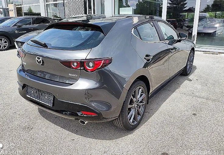 Zunanja slika - Mazda Mazda3 - 2.5 G-140 MHEV CENTER-LINE - 6