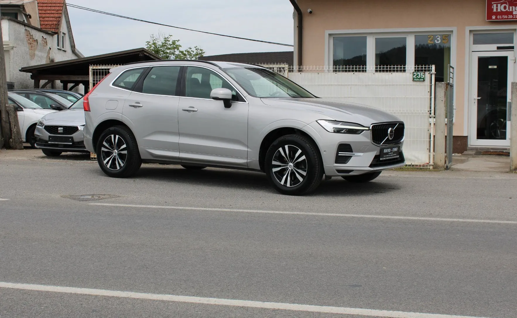 Zunanja slika - Volvo XC60 - B4D AWD Momentum Avt. - 8