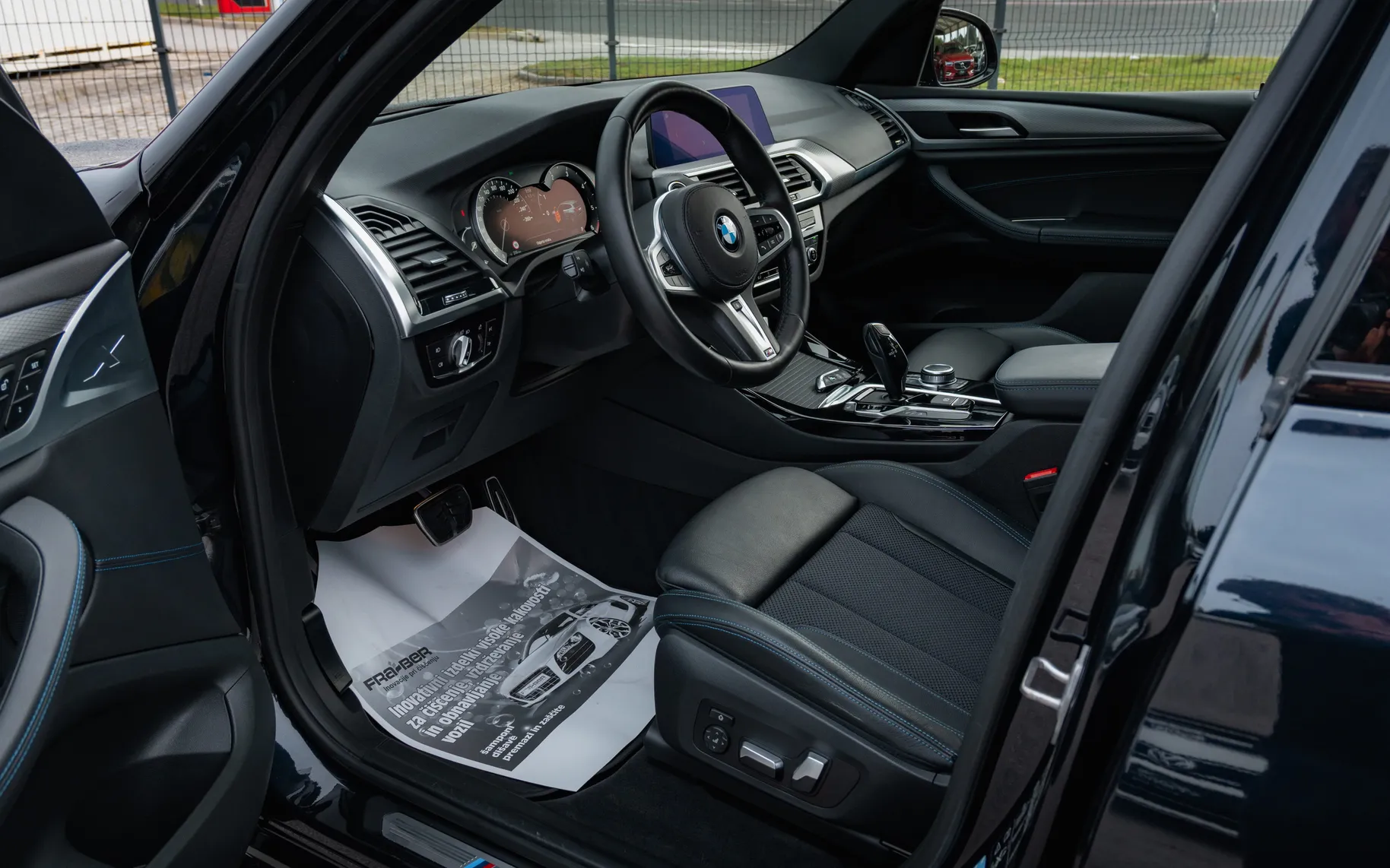 Notranja slika - BMW X3 - xDrive 20d M Sport Avt. - 9