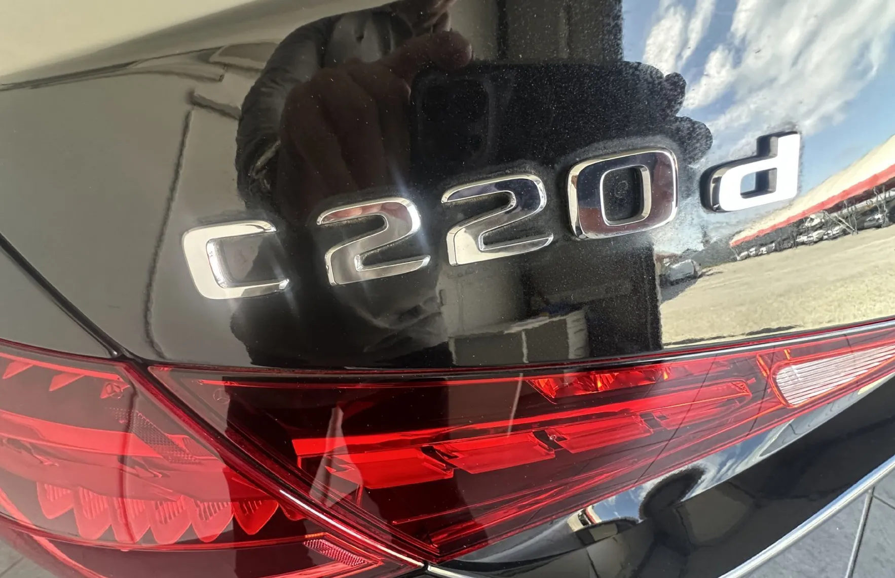 Zunanja slika - Mercedes-Benz C-Razred - C 220 d Avt.KAMERA.LEDNAVI.USNJE.ACC.SAMO 8.460 KM - 19