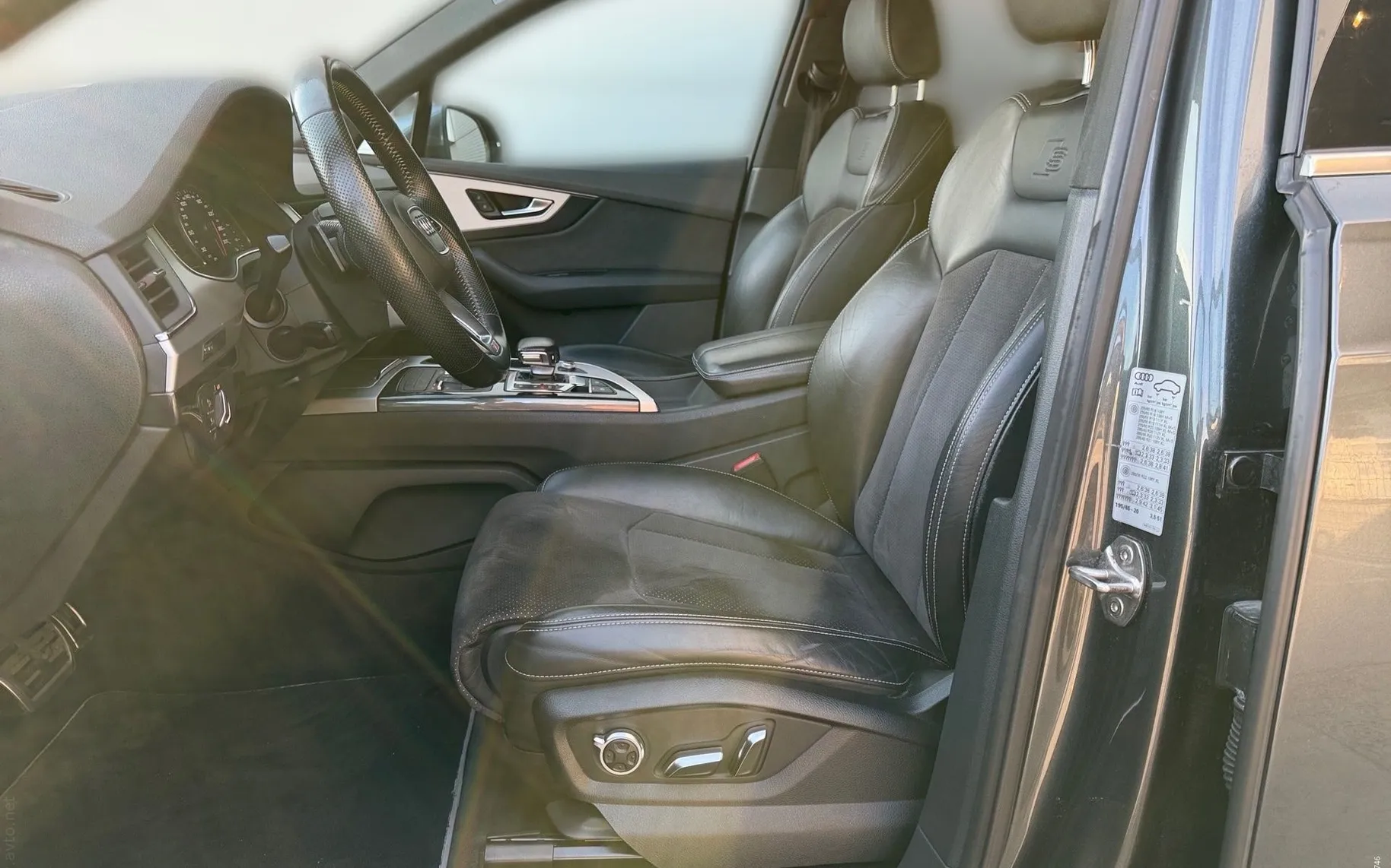 Notranja slika - Audi Q7 - 3.0 TDI Q S-Line-Night Vision-Zračno vzmetenje... - 7