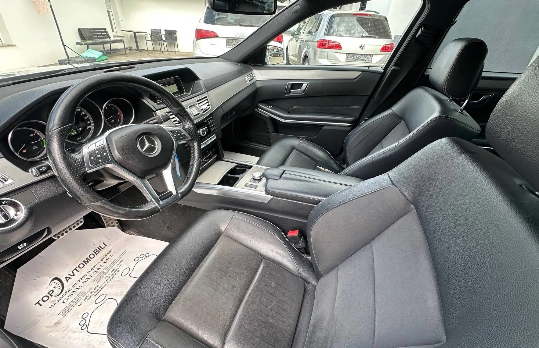 Zunanja slika - Mercedes-Benz E-Razred - 300 BLUETEC HYBRID LED NAVI PDC KAMERA TEM TOP - 13