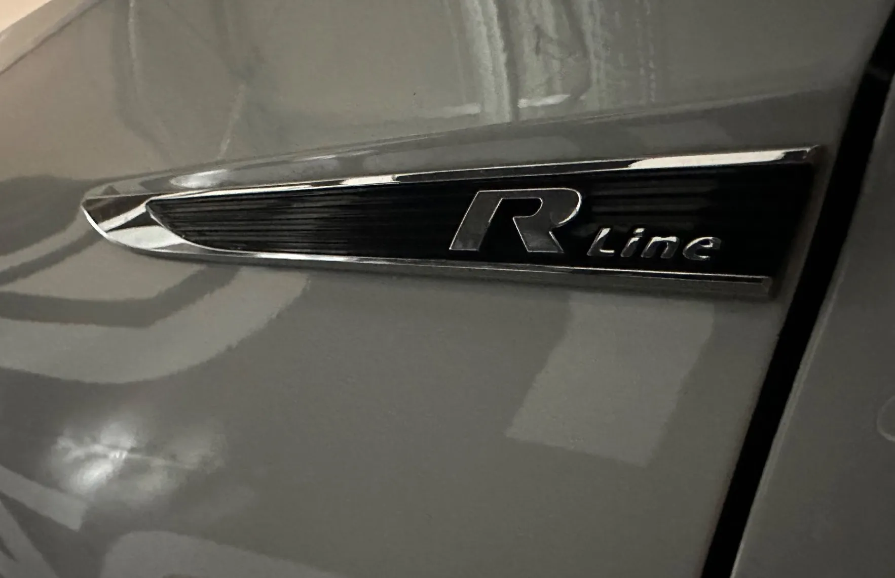 Zunanja slika - Volkswagen Passat - Variant 2.0TDI RLINE DSG-KEYLESS-KAMERA-VIRTUAL-ACC-IQ LED - 16