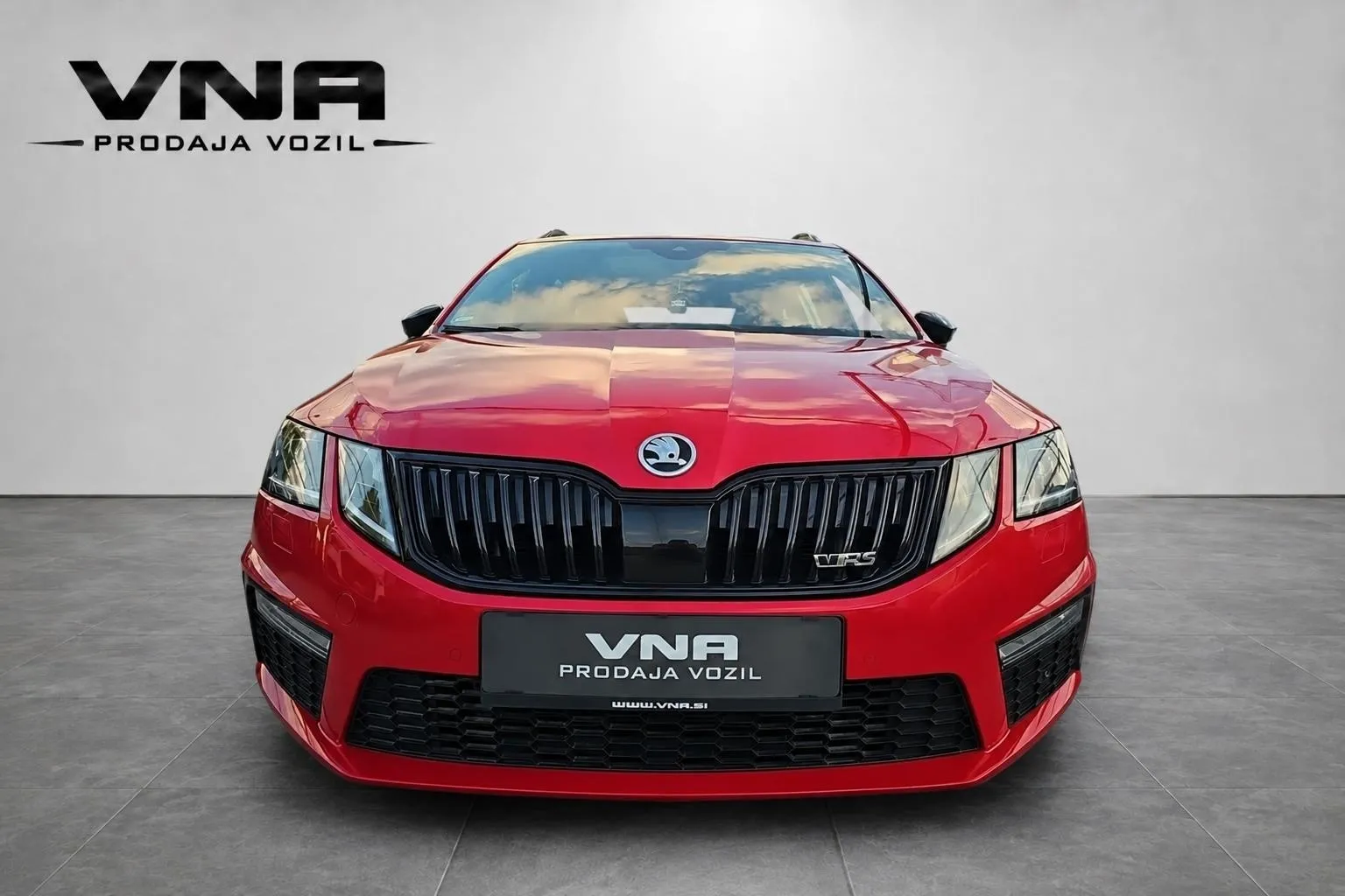 Zunanja slika - Škoda Octavia - Combi 2.0 TSI RS 245 DSG |VIRTUAL|PANO|KAMERA|TO.. - 2