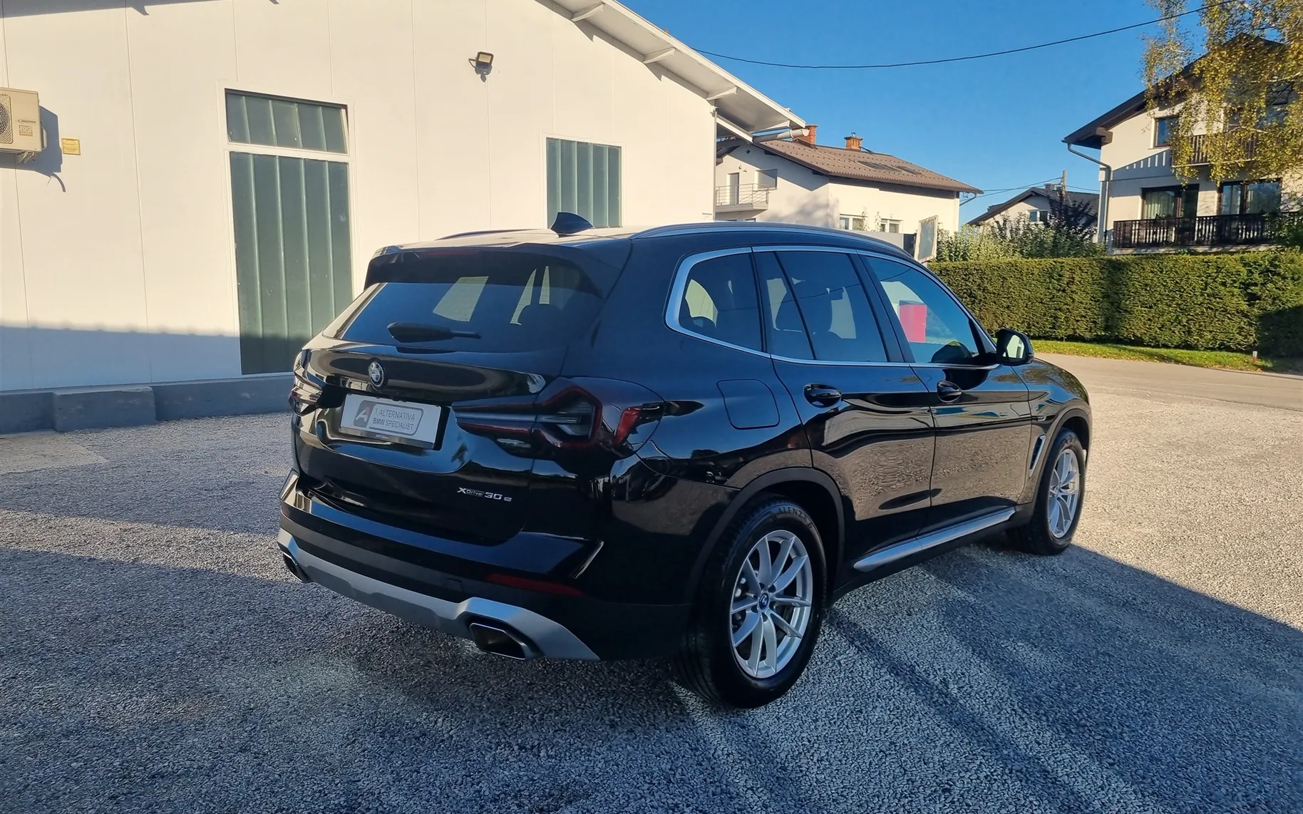 Zunanja slika - BMW X3 - xDrive30e - 2
