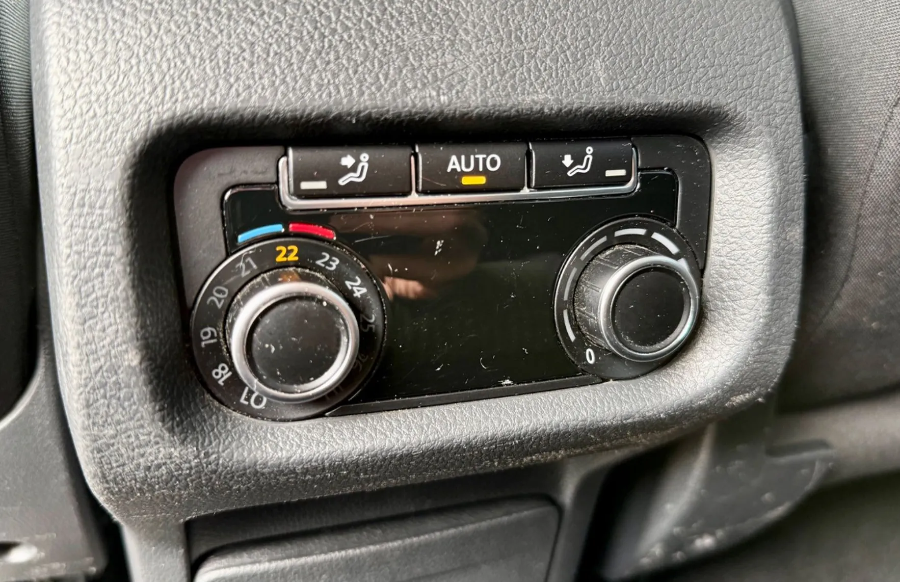 Zunanja slika - Seat Alhambra - 2.0 TDI Style Start Stop DSG WEBASTO XENON 1.LAST - 15