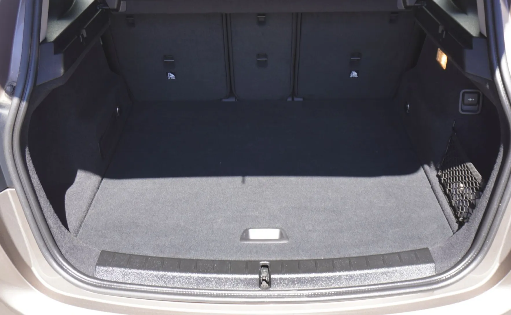 Zunanja slika - BMW Serija 2 - Active Tourer: 220i Active Tourer Avt. - 8