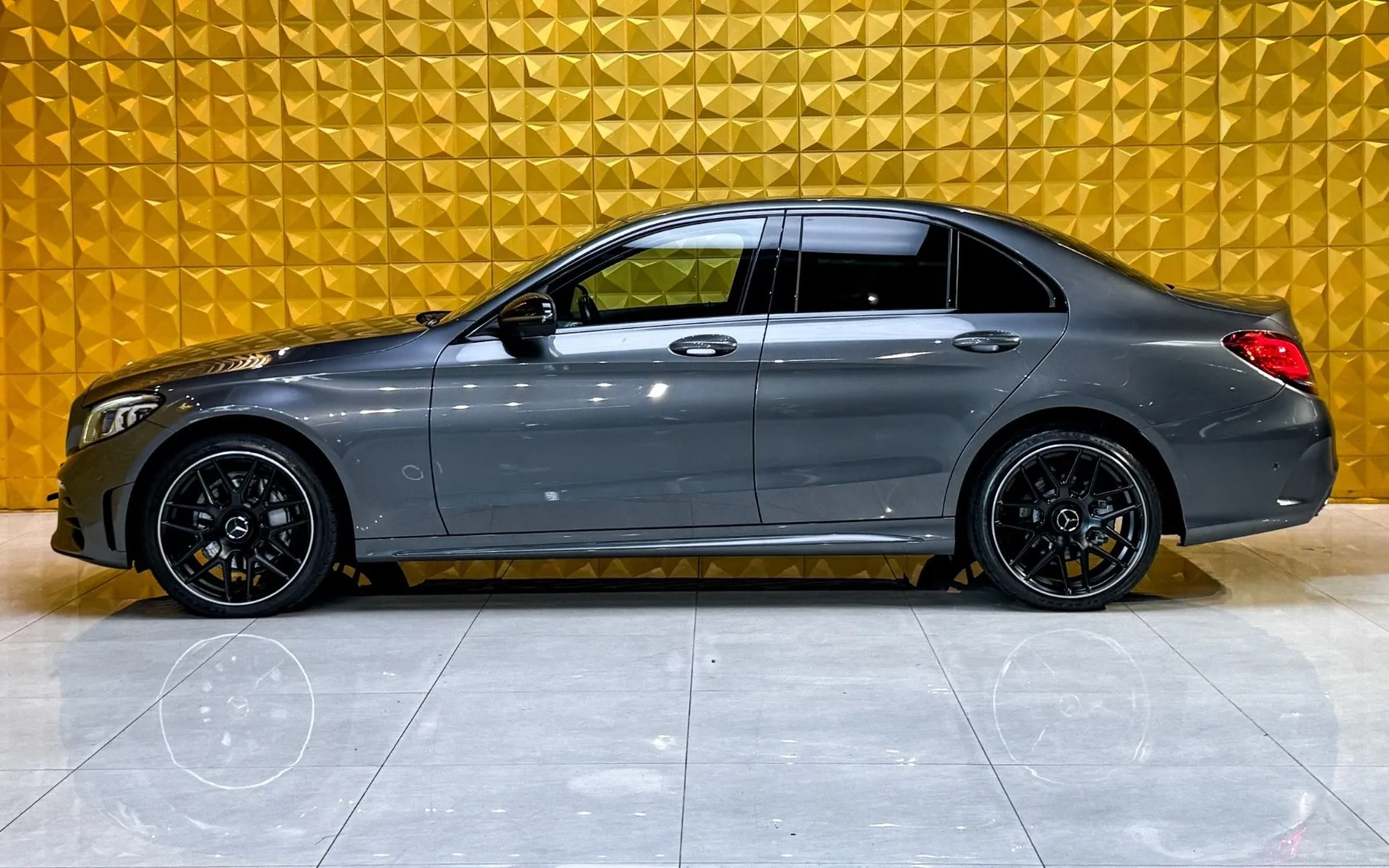 Zunanja slika - Mercedes-Benz C-Razred - AMG C220d 4MATIC-VIRTUAL-360-MEMORY-AMBI - 5