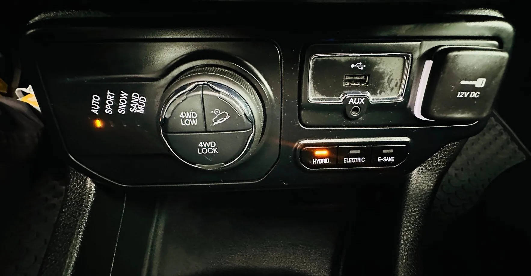 Zunanja slika - Jeep Renegade - 1.3 T-GDI 4xe PLUG-IN.NEMŠKI+4ALU.4X4.NAVI.ACC.TOP - 7