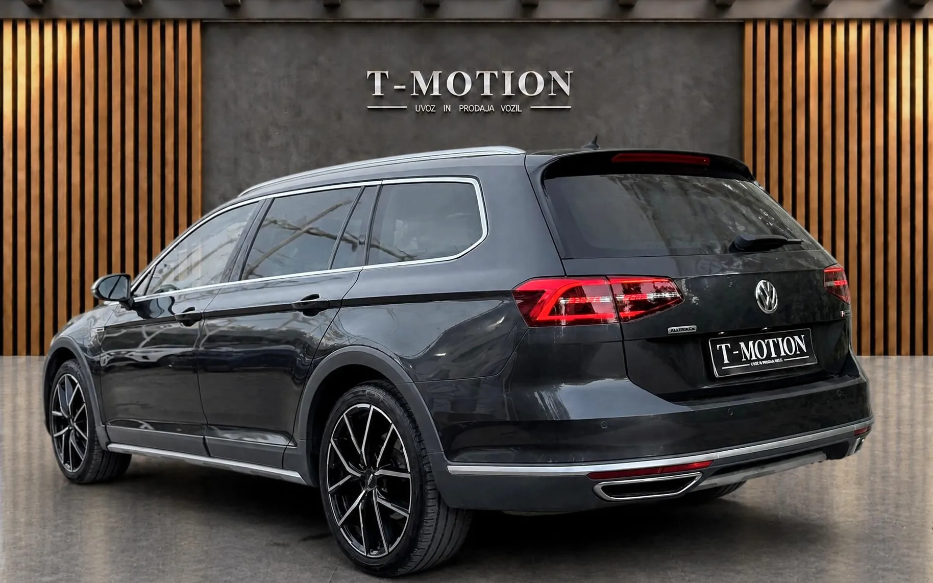 Zunanja slika - Volkswagen Passat Alltrack - 4motion 2.0 TDI DSG|MATRIX|ACC|KLJUKA|19COL|KAMERA - 4