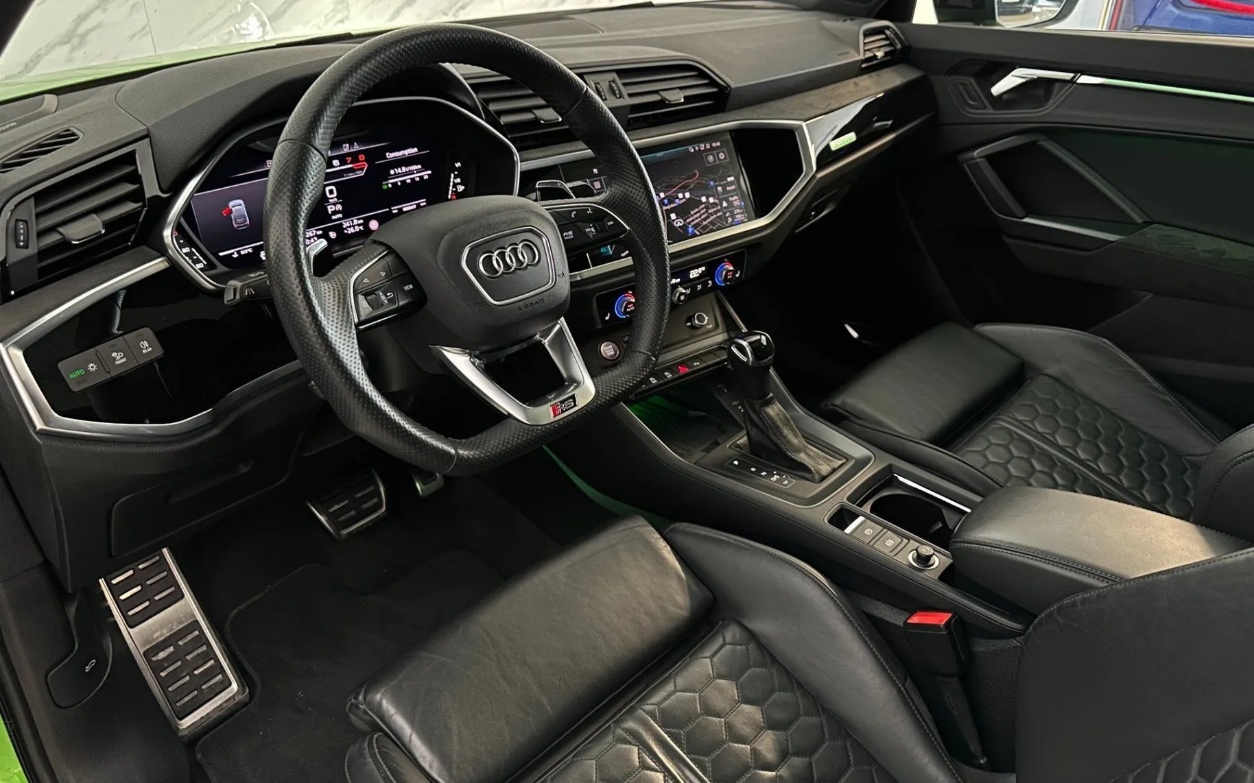 Notranja slika - Audi RS Q3 Sportback - 2.5 TFSI |Quattro|360K|ACC|Pano|BO|Memory|Gretje|. - 8
