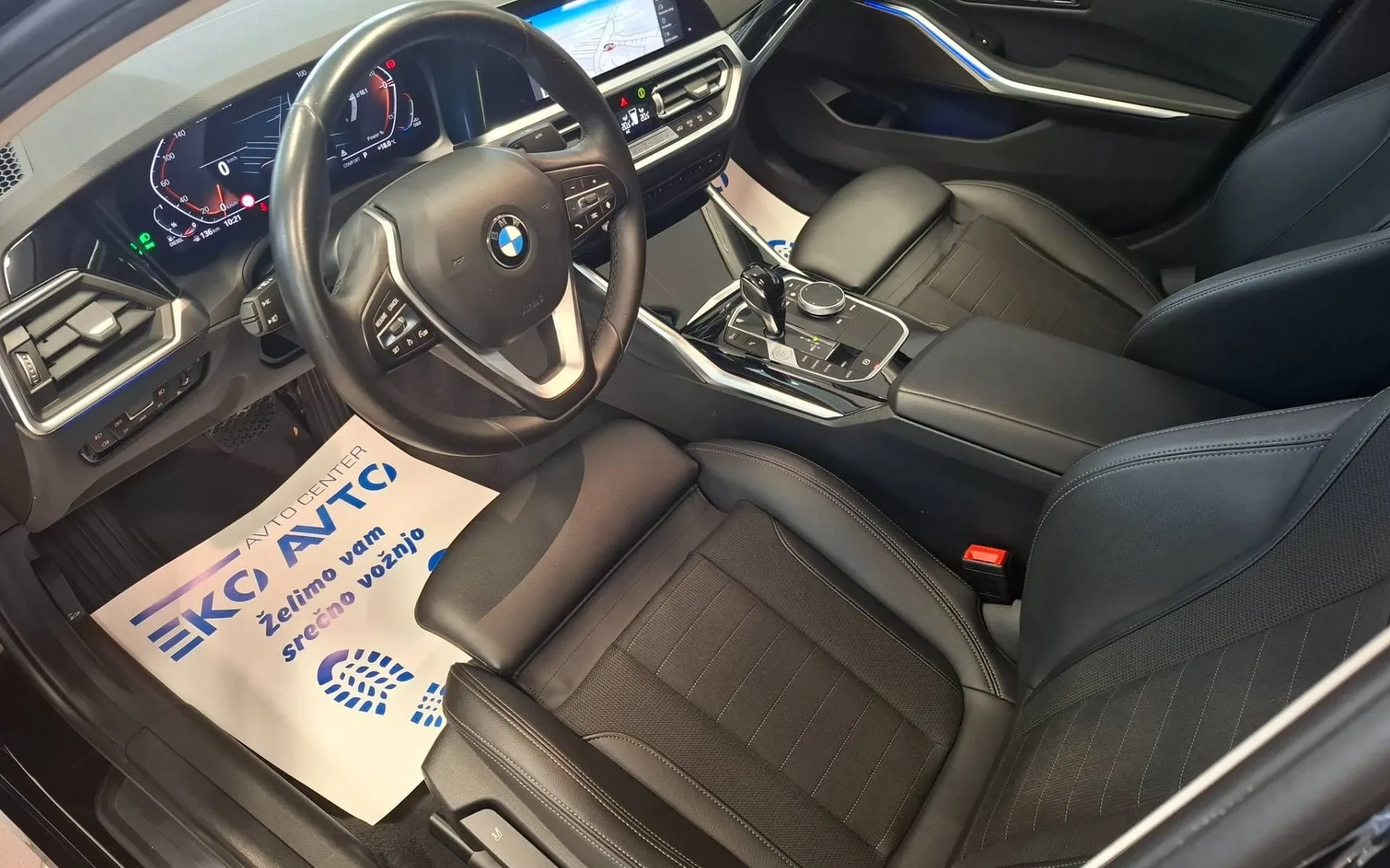 Notranja slika - BMW serija 3: - 318d AVT.-1LAST.-SLO-VIRTUAL-AMBIENT-FUL LED-NAVI- - 8