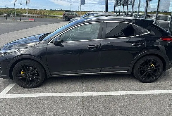 Zunanja slika - KIA XCeed - 1.5 T-GDI. EX WAY - DIGITALNI ŠTEVCI. 1.LASTNIK. . - 7