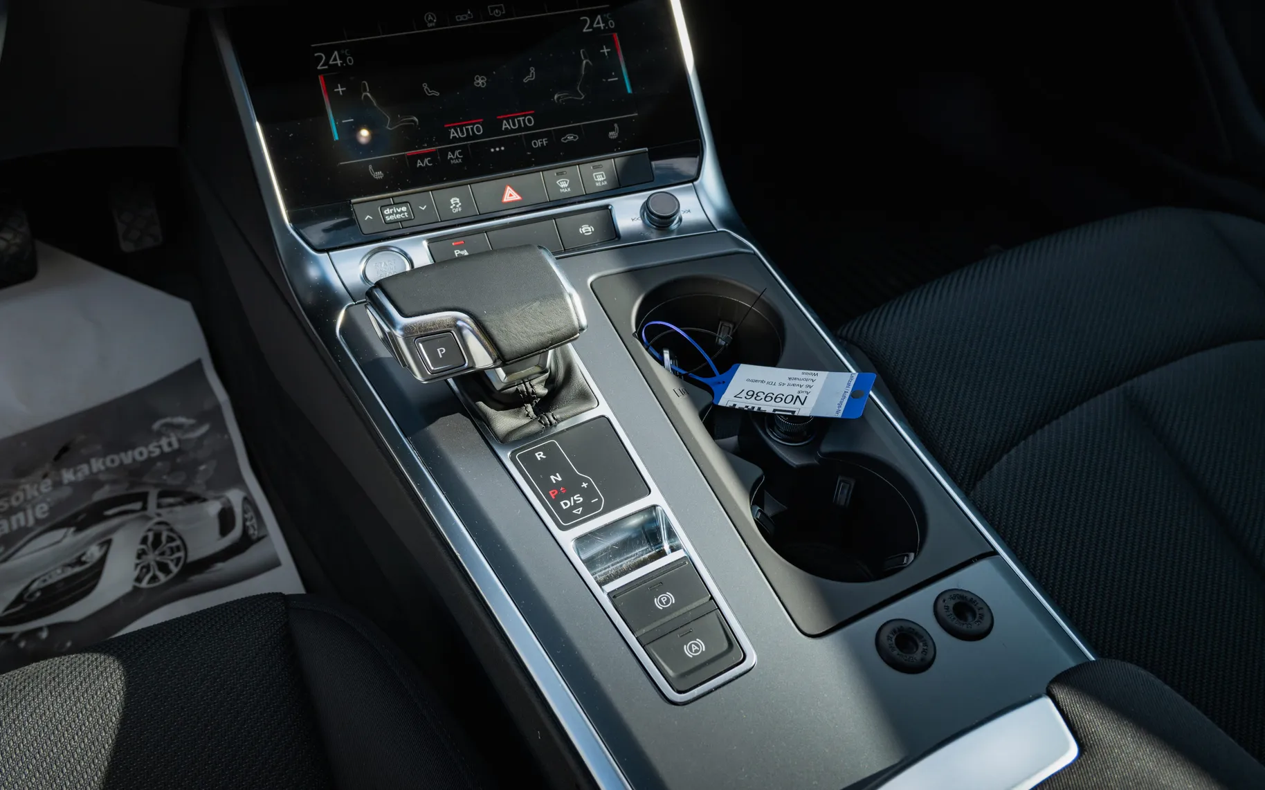 Notranja slika - Audi A6 - Avant 40 TDI quattro Sport S tronic - 12