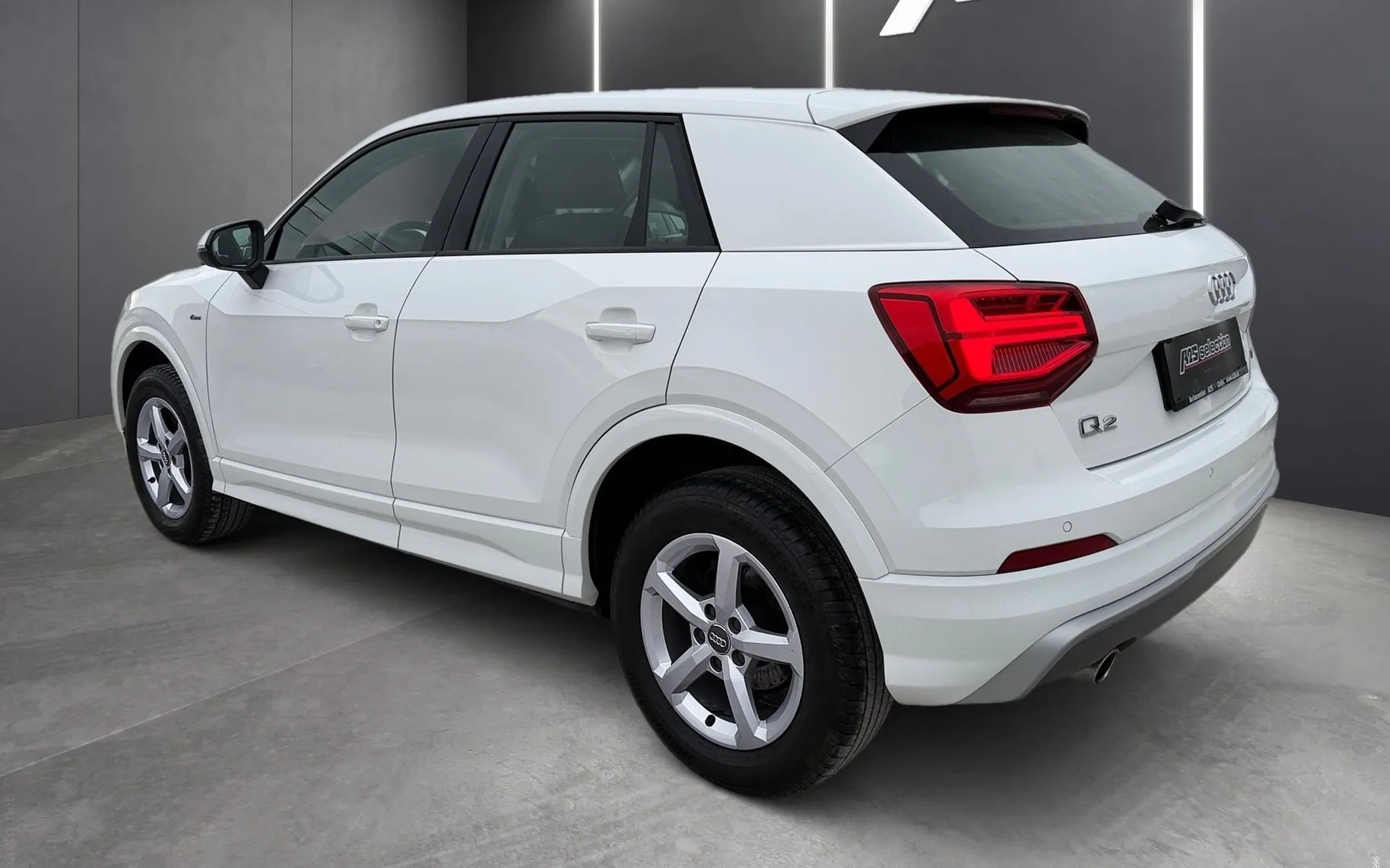 Zunanja slika - Audi Q2 - 1.6 TDI S-Line  SLO - 1.Lastnik - 4