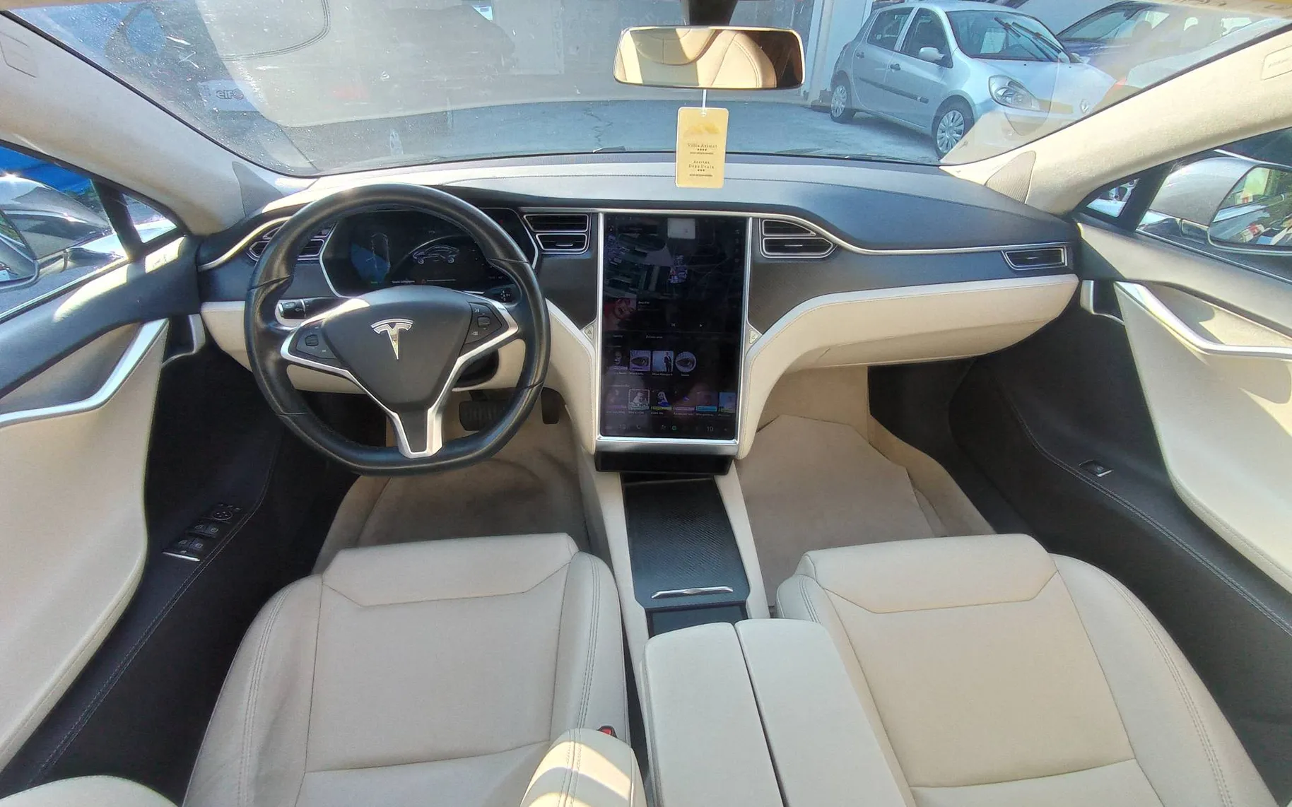 Zunanja slika - Tesla Model S - Model S - 9