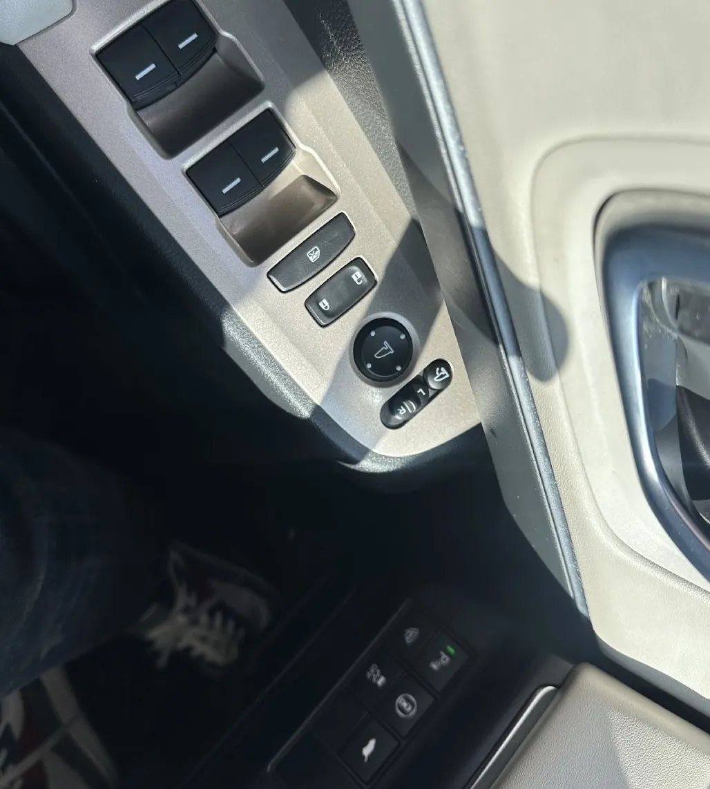 Zunanja slika - Honda HR-V - 1.5 i-MMD Hybrid Advan Style.LED.USNJE.KAMERA.96KW - 11
