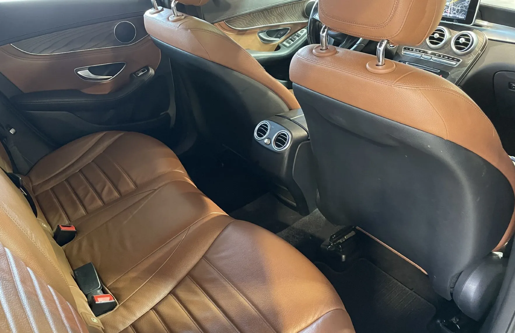 Zunanja slika - Mercedes-Benz GLC-Razred - GLC coupe GLC350e-4MATIC-360KAMERA-EXCLUSIVE-PANO-USNJE-LED - 11
