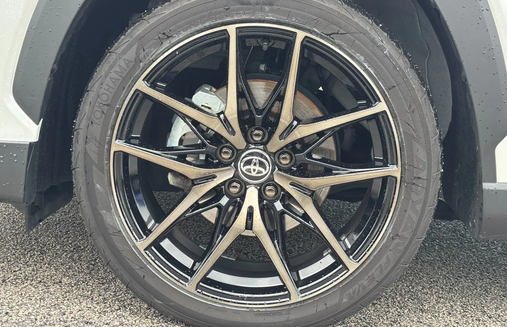 Zunanja slika - Toyota Corolla Cross - Hybrid 2.0 VVT-i GR Sport Avt. - 18