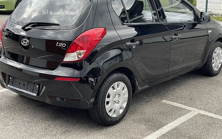 Zunanja slika - Hyundai i20 - 1.2 CVVT LIFE °POTRJENA SERV. KNJIGA° - 5
