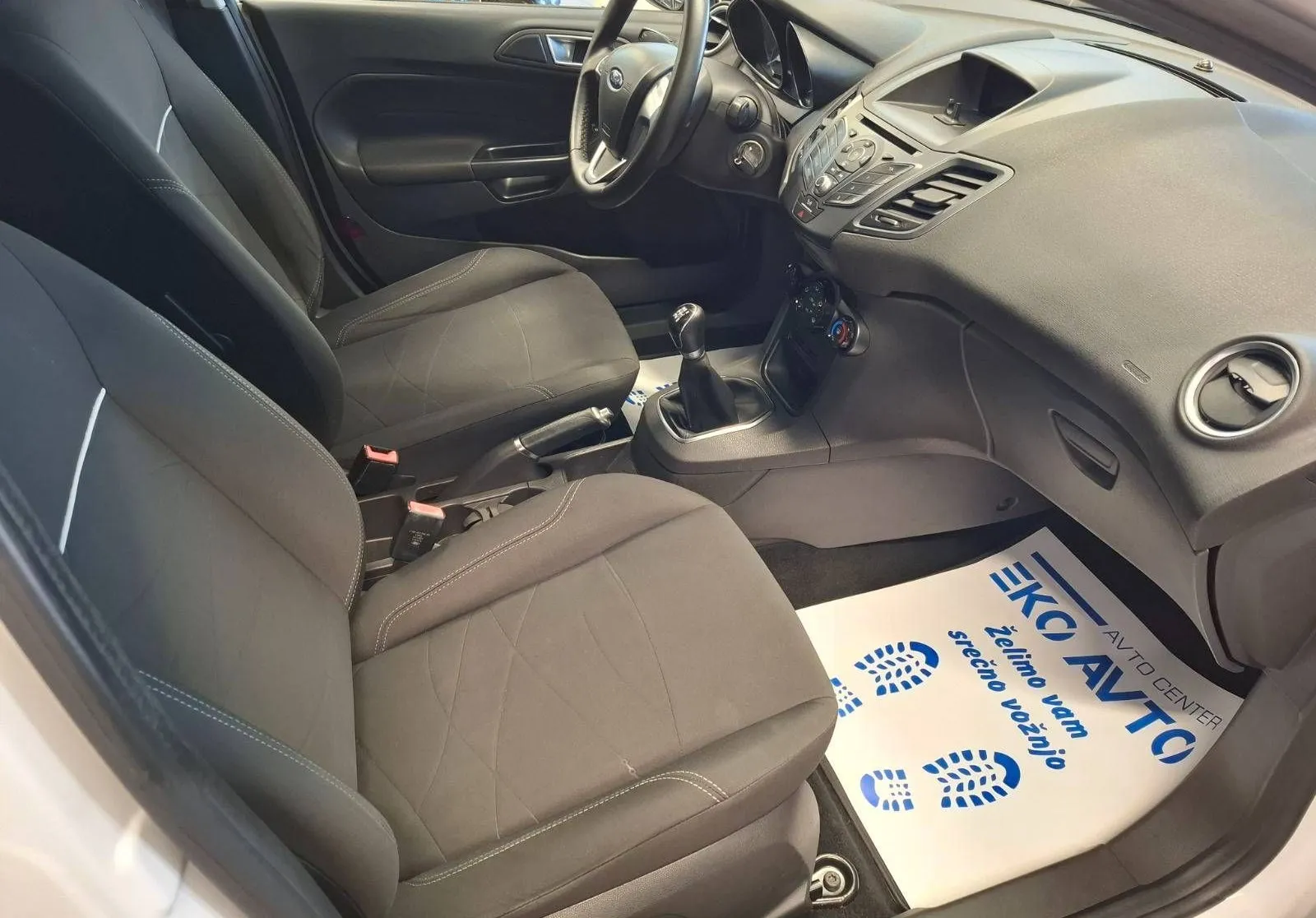Zunanja slika - Ford Fiesta - 1.25 Style FINANCIRANJE BREZ POLOGA 5 VRAT-KLIMA- - 5