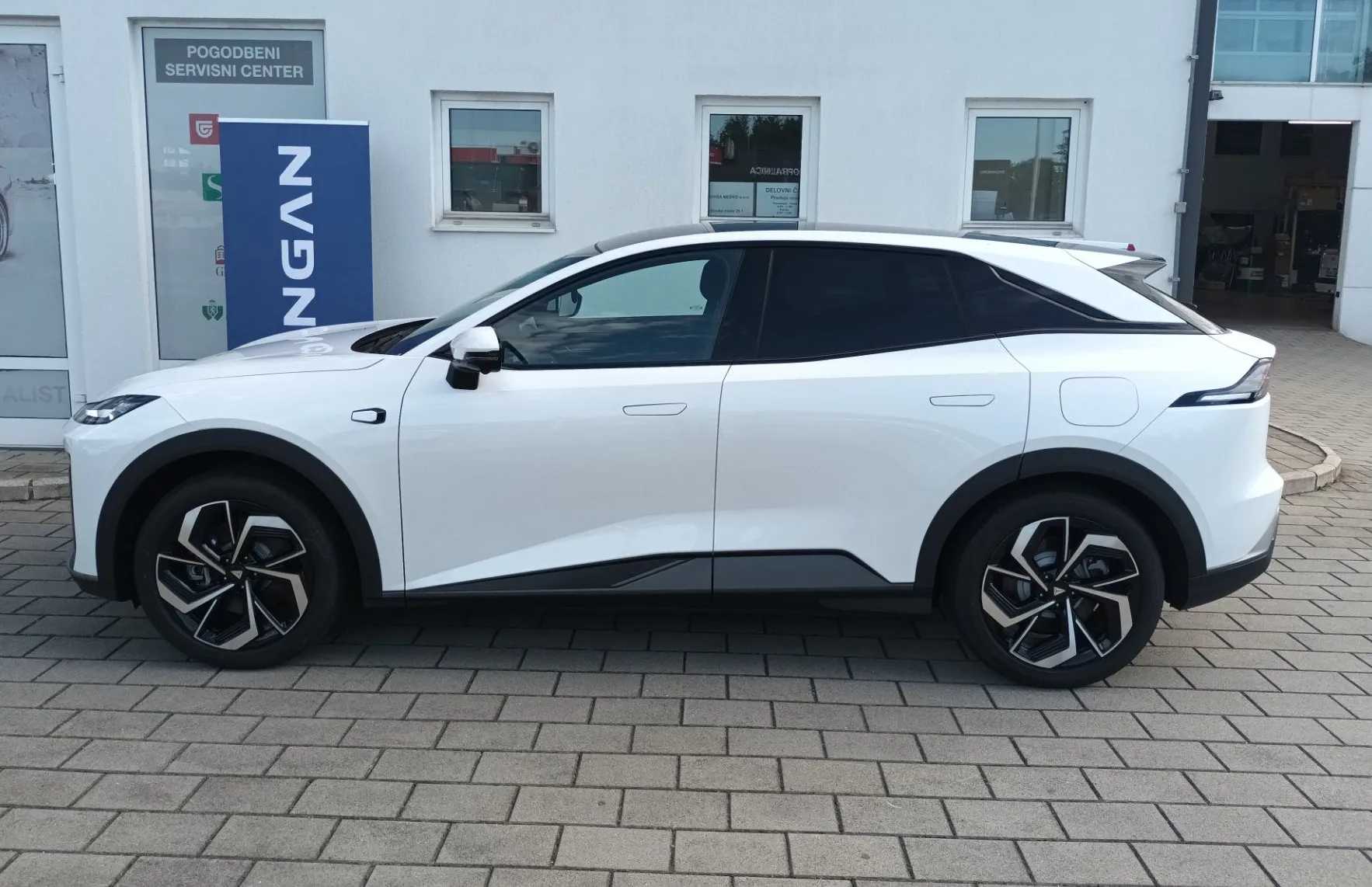 Zunanja slika - Changan Deepal S07 - RWD MAX+EL.VLEČNA KLJUKA+20COL ALU - 4