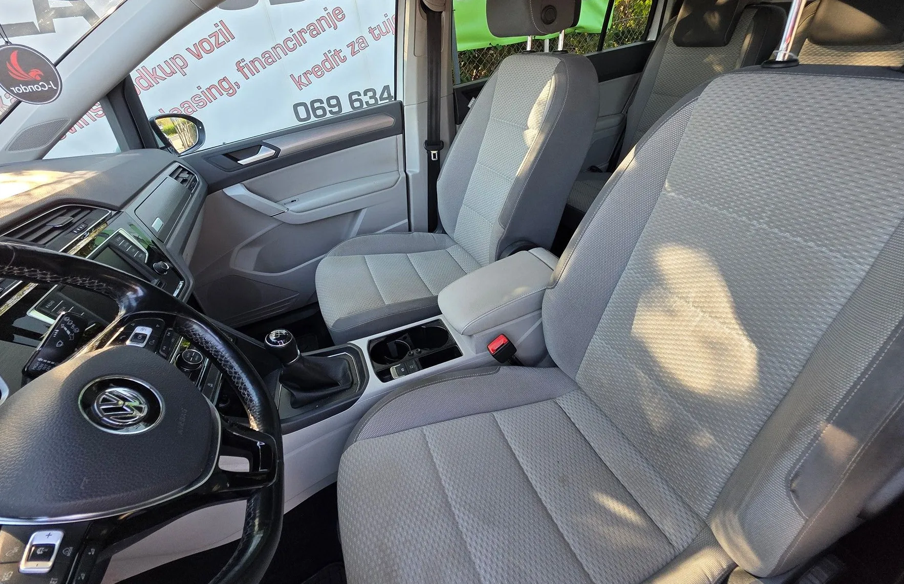 Zunanja slika - Volkswagen Touran - 2.0 TDI BMT HIGHLINE ZASLON-KLIMA-SLOVENSKI-1.LAST - 12