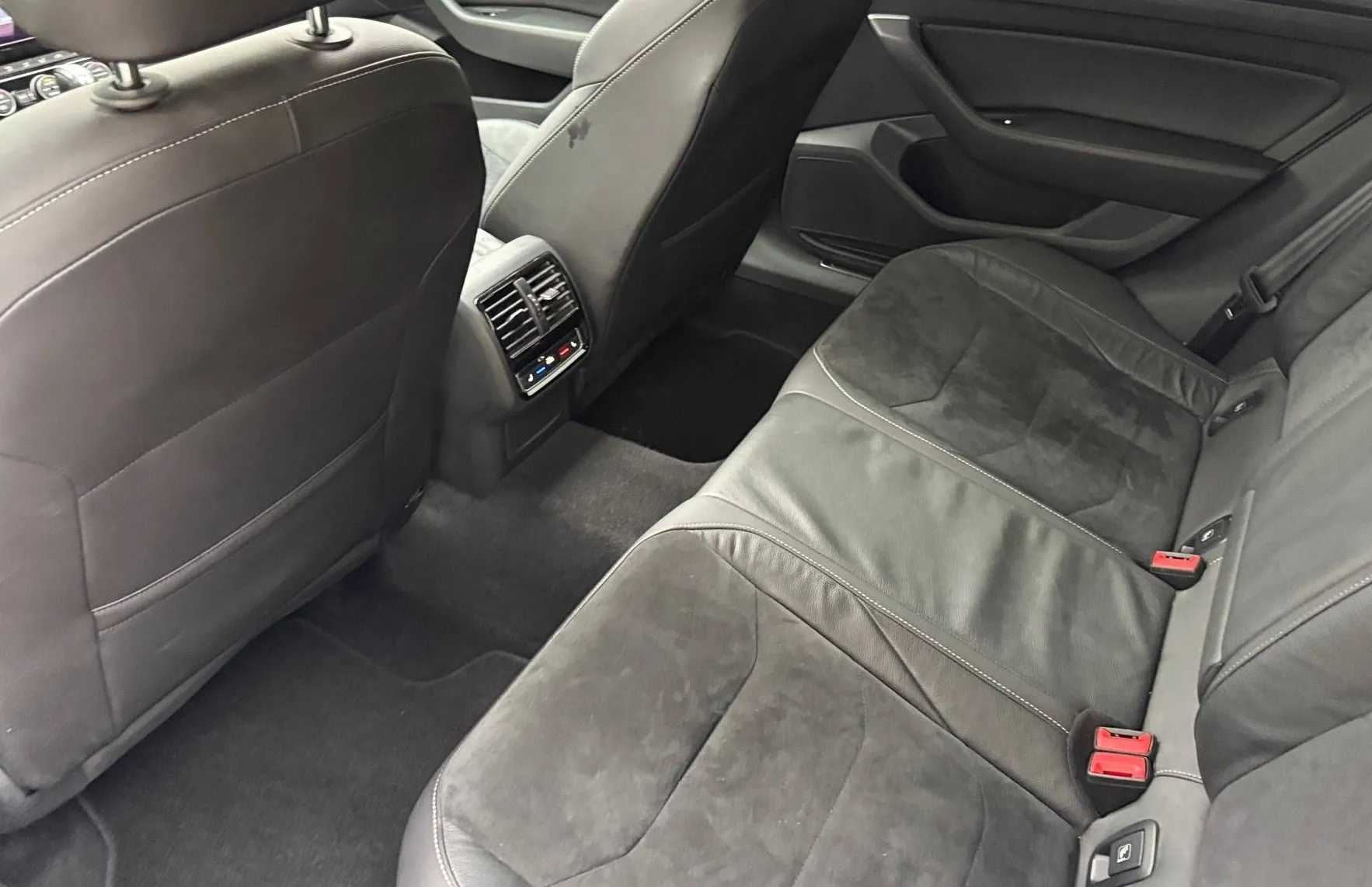 Zunanja slika - VW Arteon - 2.0 TSI R-LINE FULL LED NAVI PDC KAMERA PANO TOP - 18