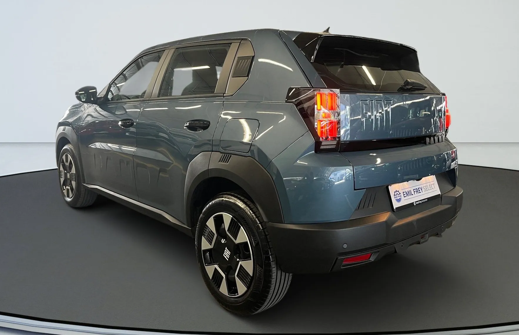 Zunanja slika - Fiat Grande Panda - 1.2 110 e-Hybrid Icon AT - 4