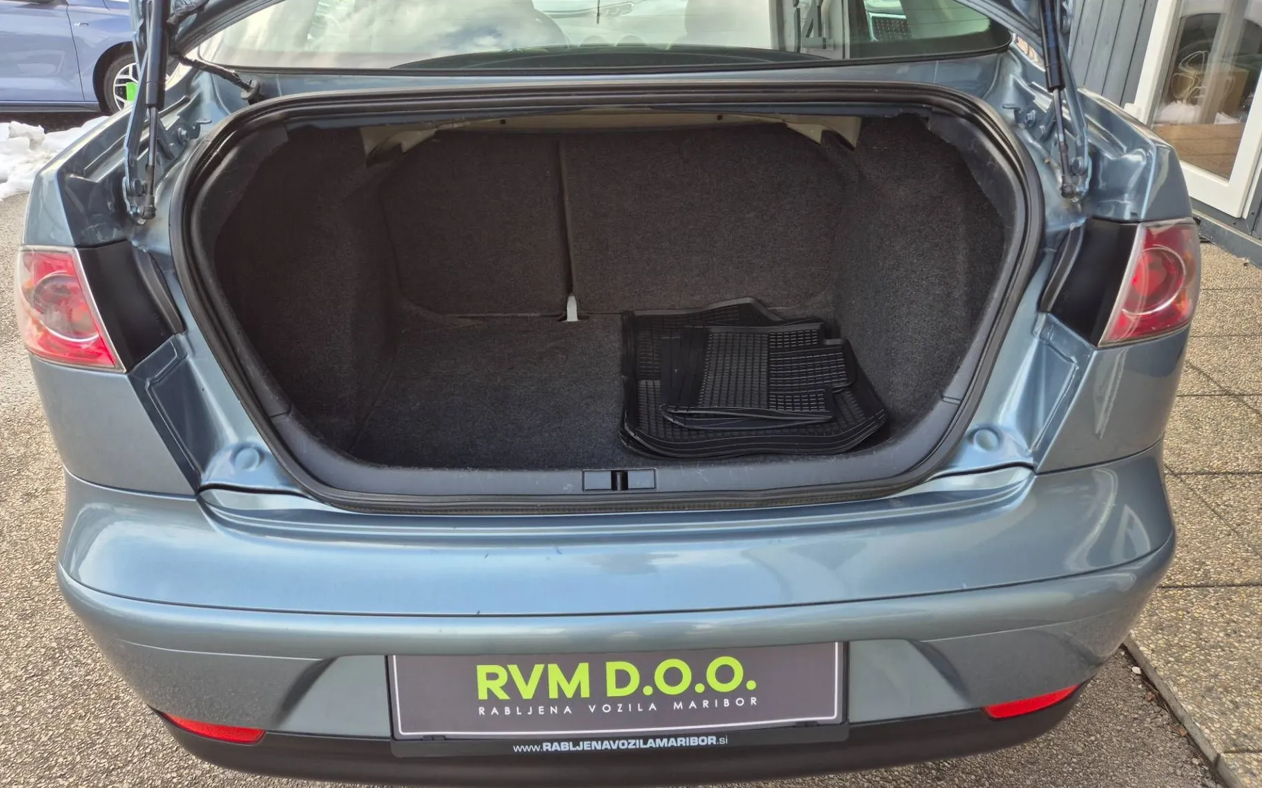 Zunanja slika - Seat Cordoba - 1.4 16V°1.LASTNIK°SLO°KLIMA°SERVO°RADIO CD°ABS° - 8