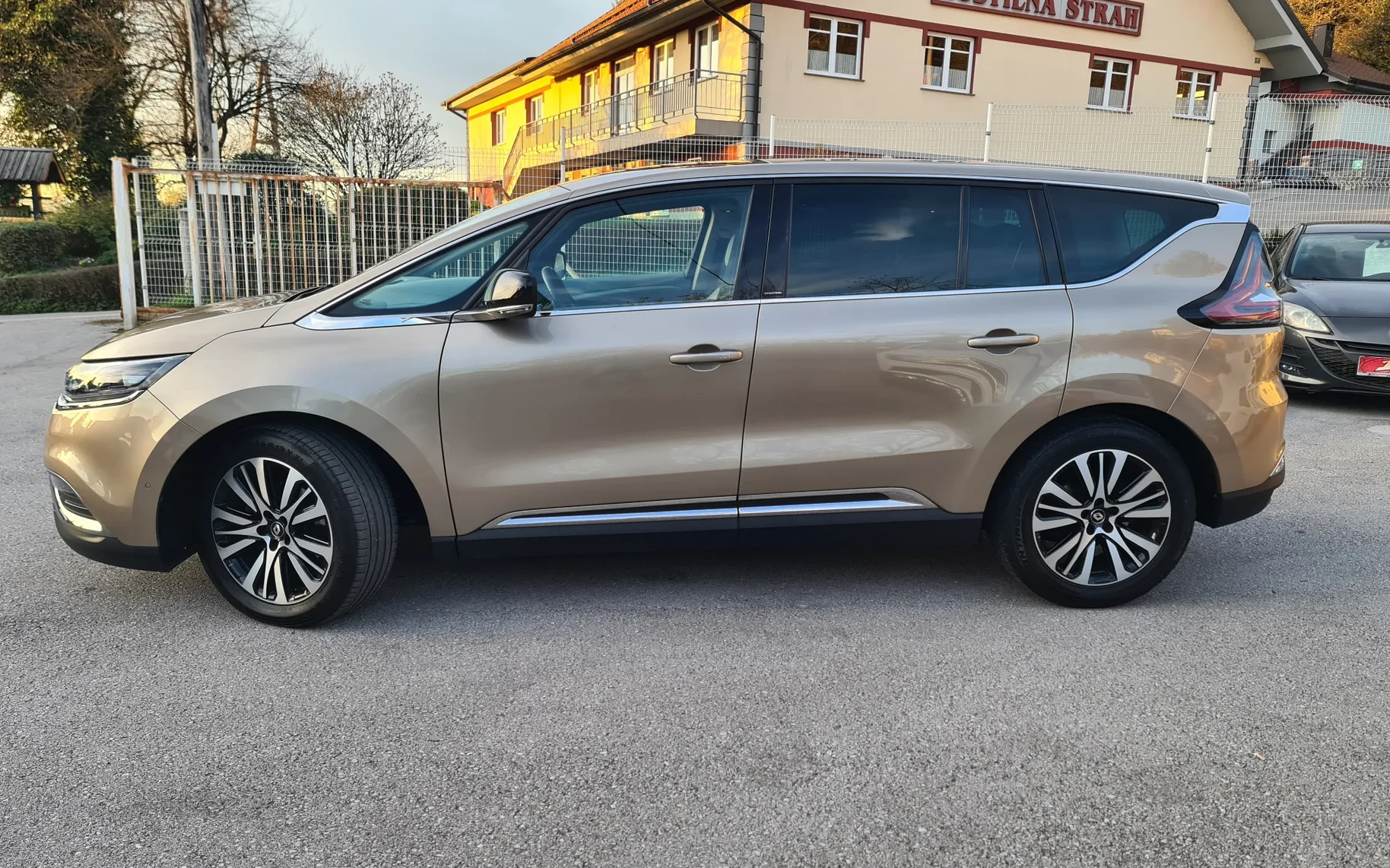 Zunanja slika - Renault Espace - INITIALE PARIS dci160 4CONTROL,FULLED,MASAŽA - 6