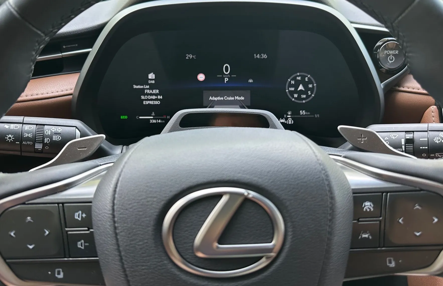 Zunanja slika - Lexus LBX - 1.5 HEV Relax Avt. MARK LEVINSON-KAM360-HUD-KLESS - 13