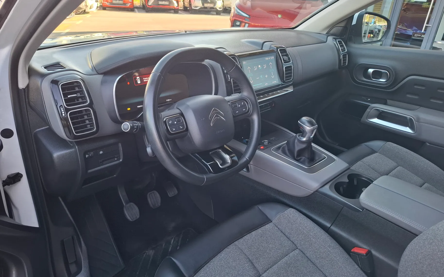 Zunanja slika - Citroën C5 - 1.2 PureTech 130 Shine - MENJAN JERMEN - ODLIČEN - 16