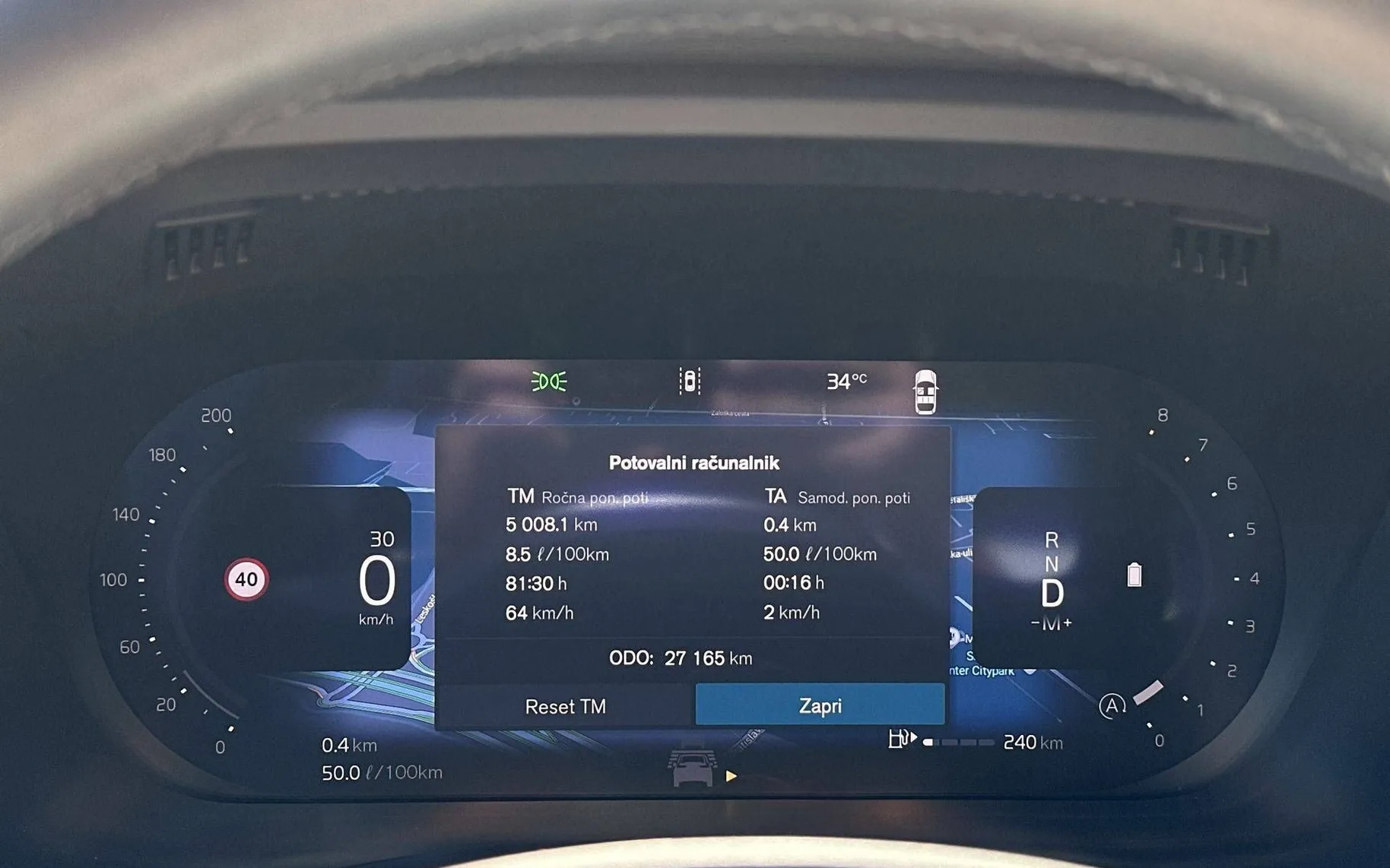 Notranja slika - Volvo XC60 - B5P AWD Core Avt. KAMERA. LED. ACC. BLISS - 15