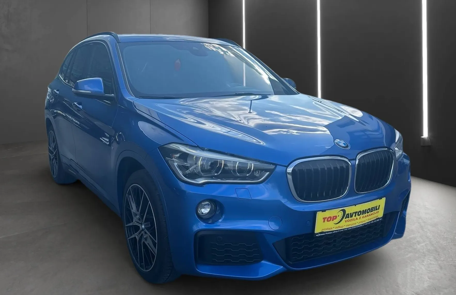 Zunanja slika - BMW X1 - serija :  sDrive18d M SPORT PAKET LED NAVI PDC KLJUKA T.. - 11