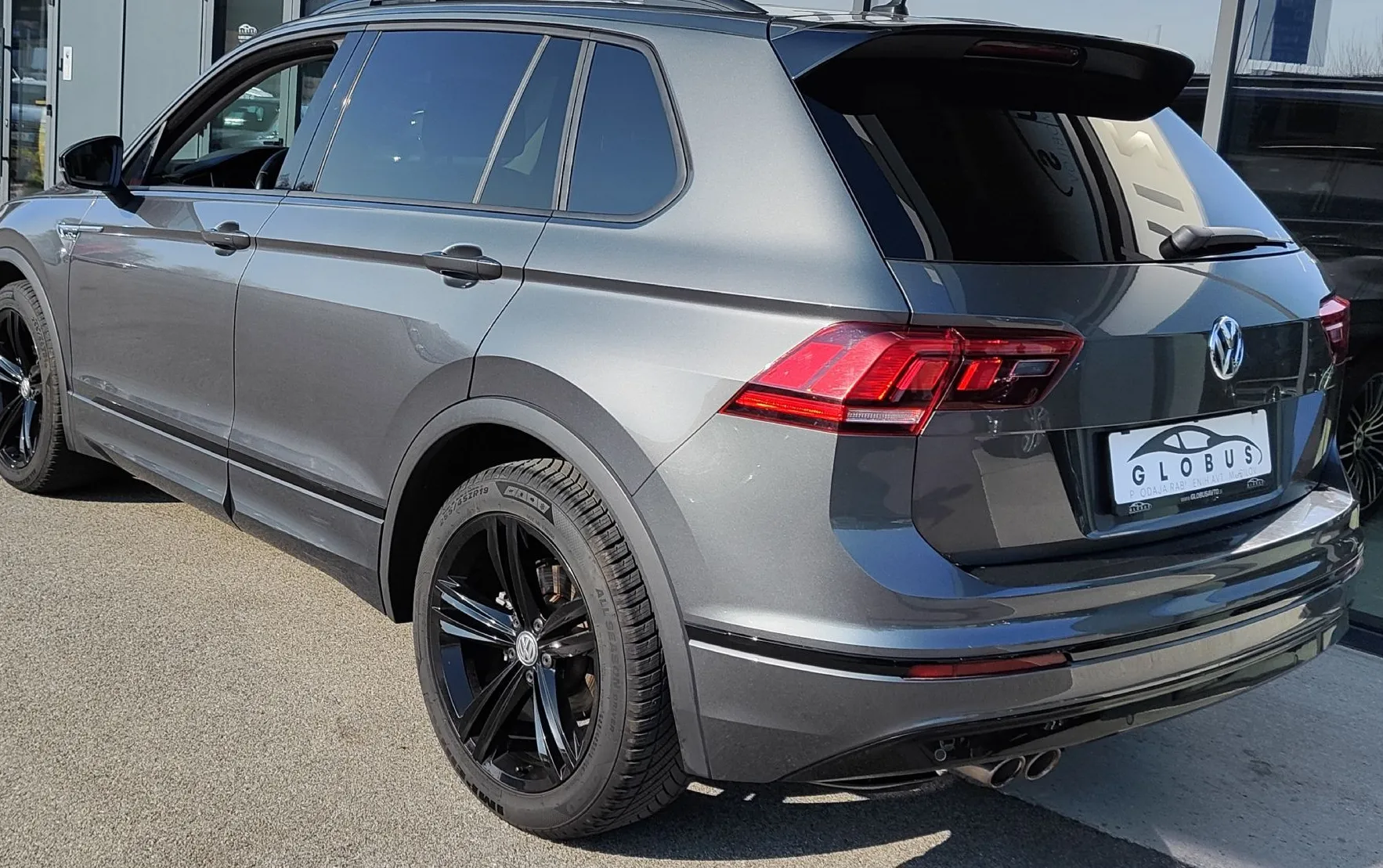 Zunanja slika - Volkswagen Tiguan - 2.0 TDI SCR BMT R-Line Edit. 110kW - 9