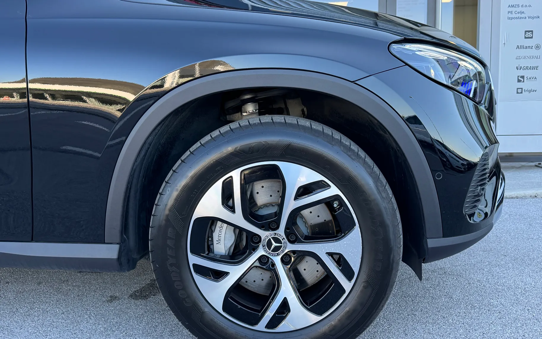 Zunanja slika - Mercedes-Benz GLC-Razred - 300de-4MATIC-AMBIENT-DISTRONIC-DIGITAL-PREMIUM-SLO - 8