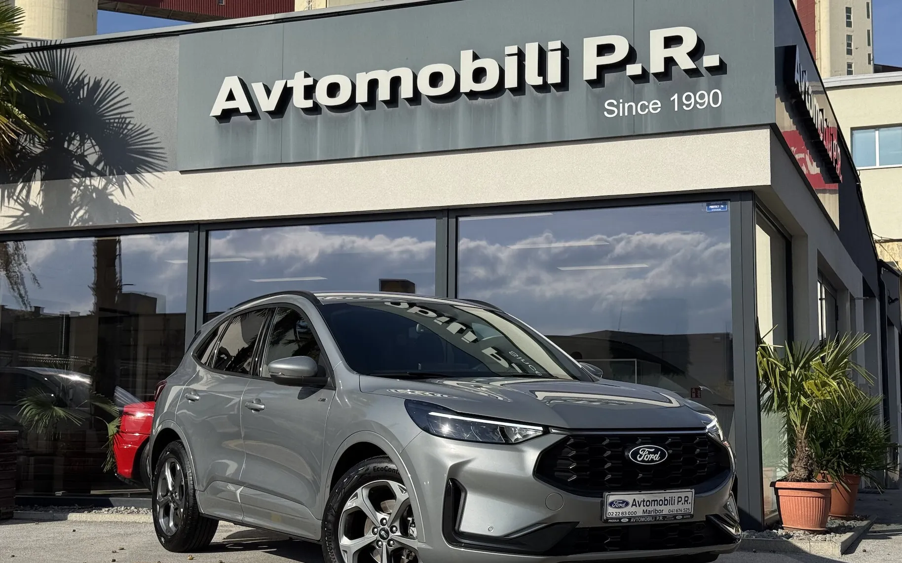 Zunanja slika - Ford Kuga - 1.5 EcoBoost ST-LINE AVT 186KM SLO 1.LAST FULL LED - 3
