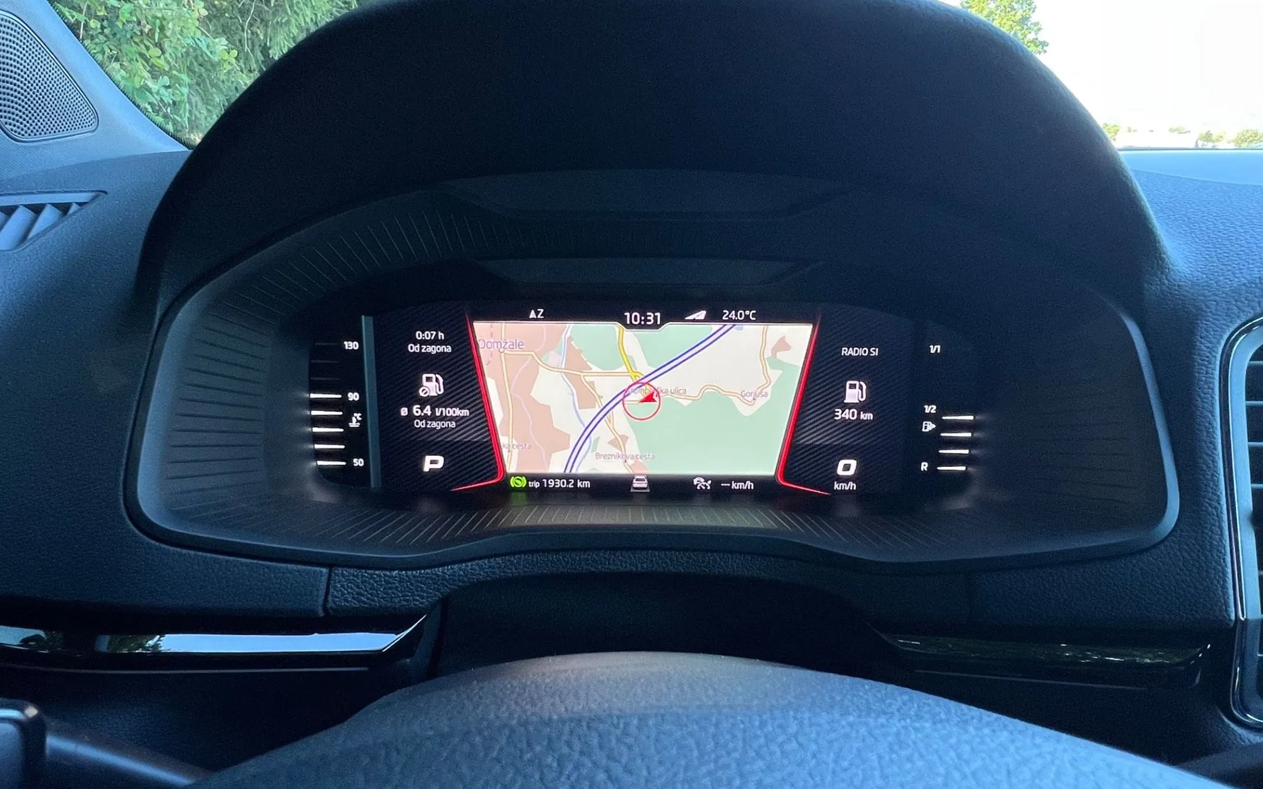 Zunanja slika - Škoda Karoq - 1.5 TSI+Sportline+1.LAST+SLO+SAMO 58.845km+ACC - 2